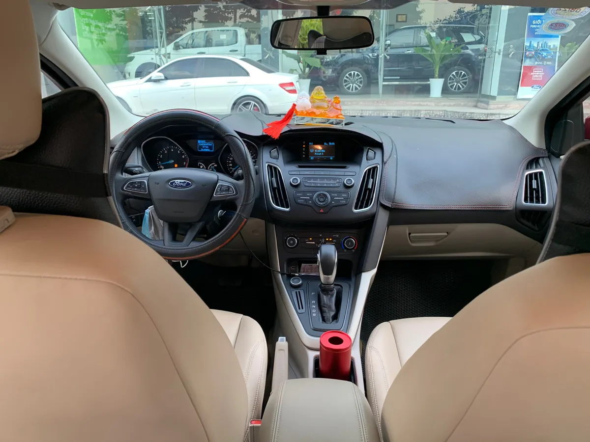 Factory cockpit reference. Ford Focus Trend 1.5 EcoBoost 2018 · Việt Nam