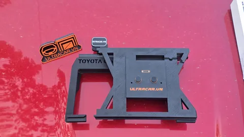 Toyota Corolla Cross 2023 · Chi tiết giá đỡ 05